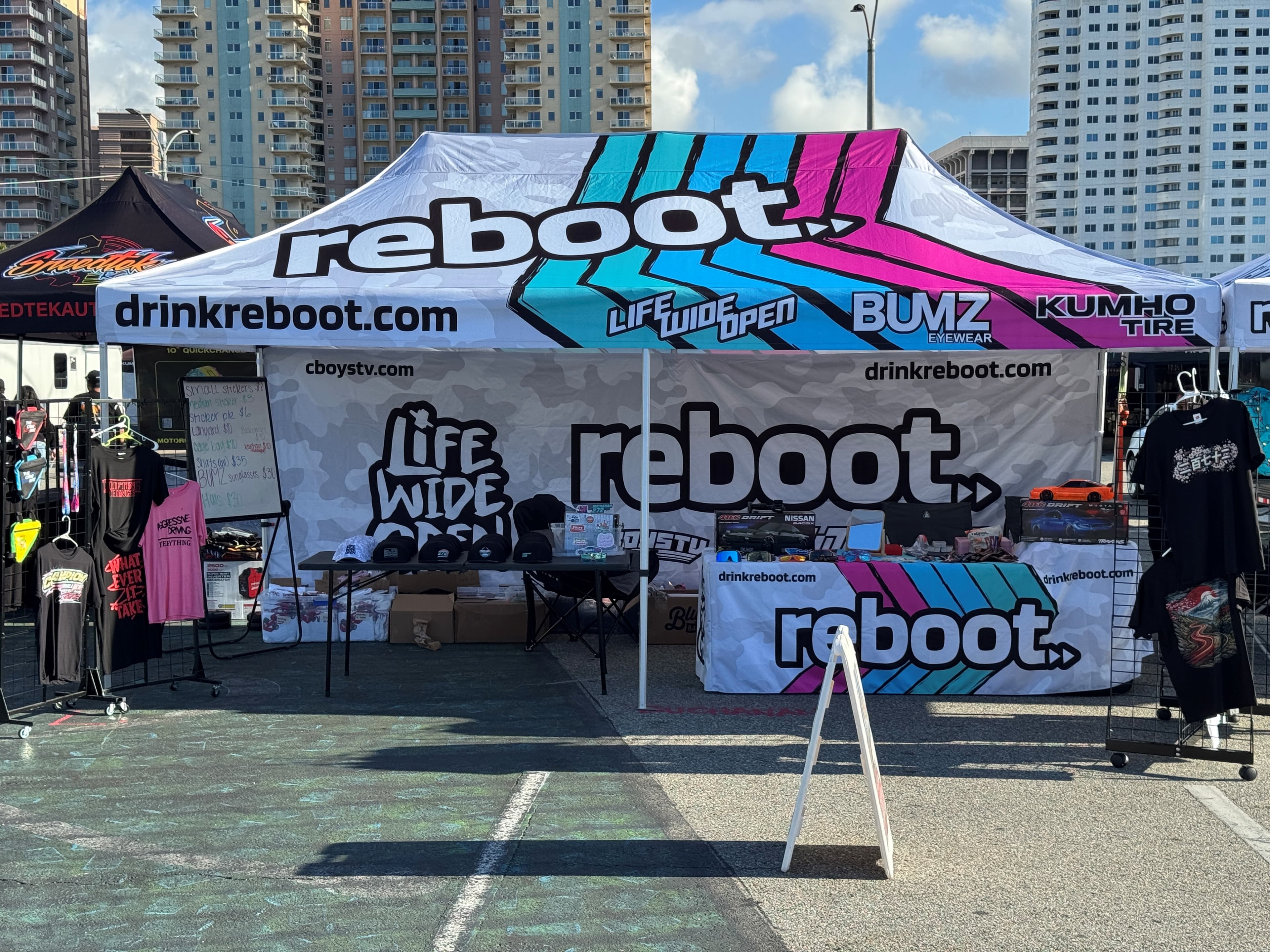 Custom Pop Up Canopies